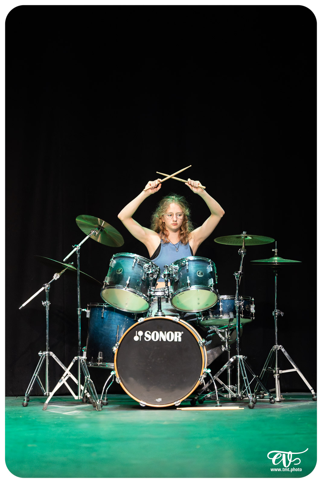 MAIS SONGEONS À RÉPÉTER S'IL VOUS PLAIT !